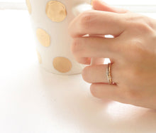 画像をギャラリービューアに読み込む, Square ring -Pt900